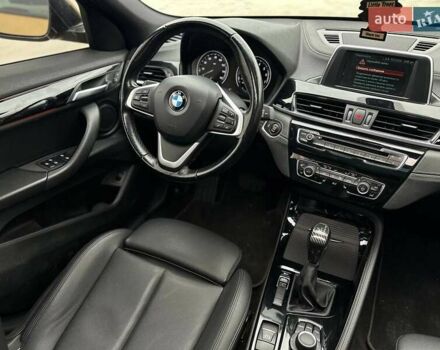Жовтий БМВ X2, об'ємом двигуна 2 л та пробігом 63 тис. км за 18850 $, фото 4 на Automoto.ua