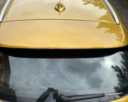 Желтый БМВ X2, объемом двигателя 2 л и пробегом 96 тыс. км за 30800 $, фото 7 на Automoto.ua