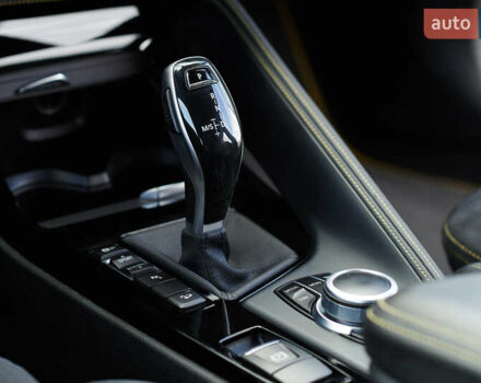 Желтый БМВ X2, объемом двигателя 2 л и пробегом 66 тыс. км за 33500 $, фото 16 на Automoto.ua