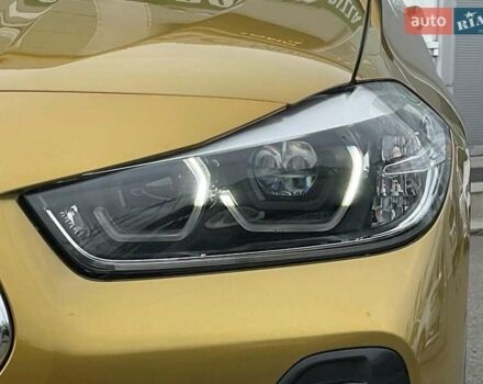 Жовтий БМВ X2, об'ємом двигуна 1.5 л та пробігом 35 тис. км за 34283 $, фото 7 на Automoto.ua