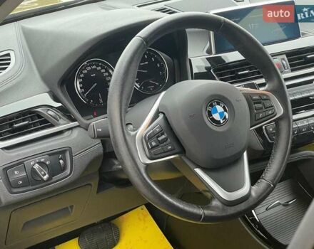 Жовтий БМВ X2, об'ємом двигуна 1.5 л та пробігом 35 тис. км за 34283 $, фото 32 на Automoto.ua