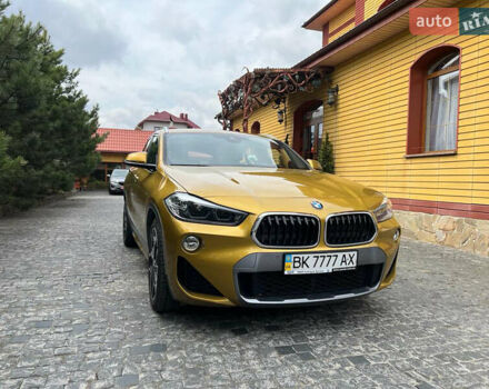 Жовтий БМВ X2, об'ємом двигуна 2 л та пробігом 96 тис. км за 30800 $, фото 1 на Automoto.ua
