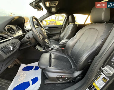 БМВ X2 2018 в Луцке на Automoto.ua Серый БМВ X2, объемом двигателя 2 л и пробегом 133 тыс. км за 12900 $, фото 9 на Automoto.ua