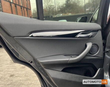 Сірий БМВ X2, об'ємом двигуна 2 л та пробігом 43 тис. км за 28000 $, фото 14 на Automoto.ua