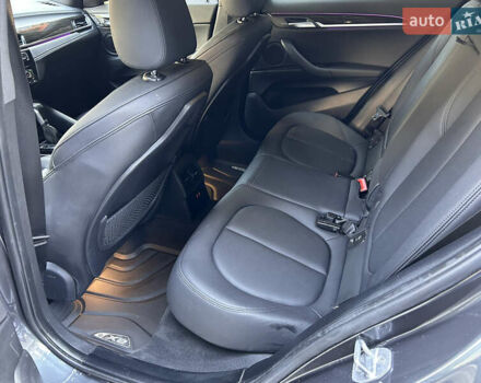 Сірий БМВ X2, об'ємом двигуна 2 л та пробігом 130 тис. км за 22200 $, фото 7 на Automoto.ua