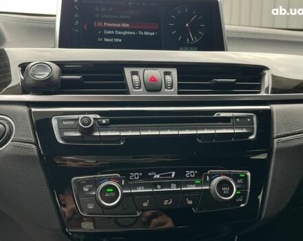 Серый БМВ X2, объемом двигателя 2 л и пробегом 130 тыс. км за 21990 $, фото 43 на Automoto.ua