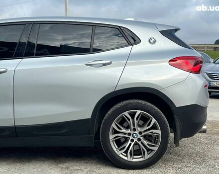 Сірий БМВ X2, об'ємом двигуна 2 л та пробігом 64 тис. км за 19640 $, фото 4 на Automoto.ua