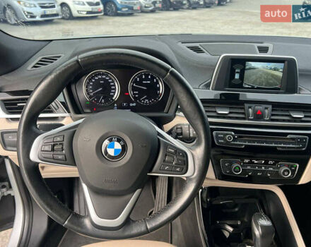 Серый БМВ X2, объемом двигателя 2 л и пробегом 64 тыс. км за 19640 $, фото 20 на Automoto.ua