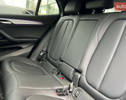 Серый БМВ X2, объемом двигателя 2 л и пробегом 145 тыс. км за 21500 $, фото 22 на Automoto.ua