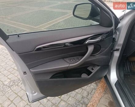 Серый БМВ X2, объемом двигателя 2 л и пробегом 107 тыс. км за 19700 $, фото 9 на Automoto.ua