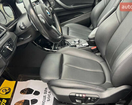 Серый БМВ X2, объемом двигателя 2 л и пробегом 145 тыс. км за 21500 $, фото 8 на Automoto.ua