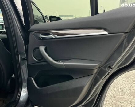 Серый БМВ X2, объемом двигателя 2 л и пробегом 130 тыс. км за 21990 $, фото 27 на Automoto.ua