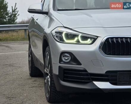 Сірий БМВ X2, об'ємом двигуна 2 л та пробігом 57 тис. км за 21499 $, фото 13 на Automoto.ua