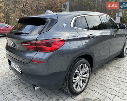 Сірий БМВ X2, об'ємом двигуна 2 л та пробігом 76 тис. км за 20400 $, фото 9 на Automoto.ua