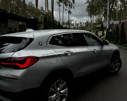 Серый БМВ X2, объемом двигателя 2 л и пробегом 114 тыс. км за 25000 $, фото 2 на Automoto.ua