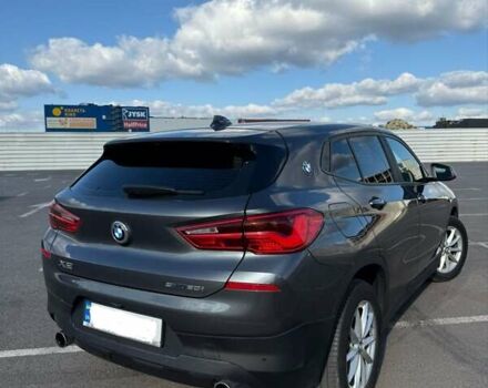 Серый БМВ X2, объемом двигателя 2 л и пробегом 99 тыс. км за 24000 $, фото 3 на Automoto.ua