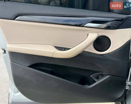 Серый БМВ X2, объемом двигателя 2 л и пробегом 64 тыс. км за 19640 $, фото 14 на Automoto.ua