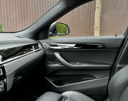 Серый БМВ X2, объемом двигателя 2 л и пробегом 114 тыс. км за 25000 $, фото 32 на Automoto.ua