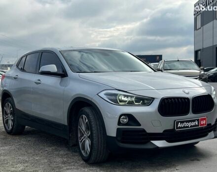 Сірий БМВ X2, об'ємом двигуна 2 л та пробігом 64 тис. км за 19640 $, фото 11 на Automoto.ua