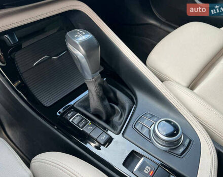 Серый БМВ X2, объемом двигателя 2 л и пробегом 64 тыс. км за 19640 $, фото 30 на Automoto.ua