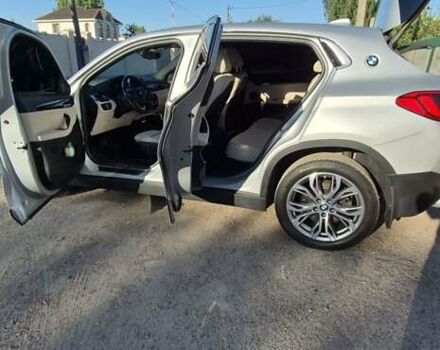 Серый БМВ X2, объемом двигателя 2 л и пробегом 62 тыс. км за 20300 $, фото 11 на Automoto.ua