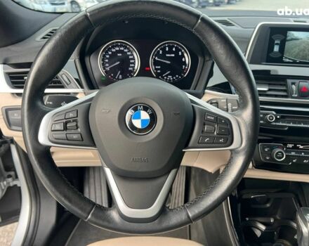 Сірий БМВ X2, об'ємом двигуна 2 л та пробігом 64 тис. км за 19640 $, фото 22 на Automoto.ua