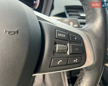 Серый БМВ X2, объемом двигателя 2 л и пробегом 64 тыс. км за 19640 $, фото 23 на Automoto.ua