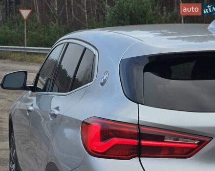 Сірий БМВ X2, об'ємом двигуна 2 л та пробігом 57 тис. км за 21499 $, фото 23 на Automoto.ua