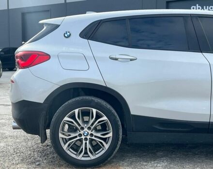 Сірий БМВ X2, об'ємом двигуна 2 л та пробігом 64 тис. км за 19640 $, фото 8 на Automoto.ua