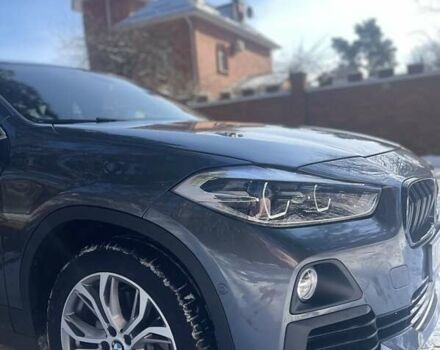Сірий БМВ X2, об'ємом двигуна 2 л та пробігом 89 тис. км за 27300 $, фото 2 на Automoto.ua