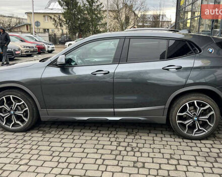Серый БМВ X2, объемом двигателя 2 л и пробегом 145 тыс. км за 21500 $, фото 3 на Automoto.ua