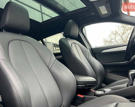 Серый БМВ X2, объемом двигателя 2 л и пробегом 145 тыс. км за 21500 $, фото 20 на Automoto.ua