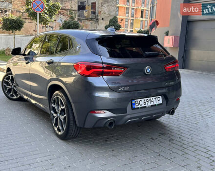 Серый БМВ X2, объемом двигателя 2 л и пробегом 132 тыс. км за 21800 $, фото 3 на Automoto.ua