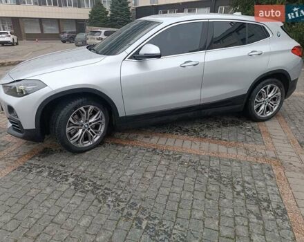 Серый БМВ X2, объемом двигателя 2 л и пробегом 107 тыс. км за 19700 $, фото 2 на Automoto.ua
