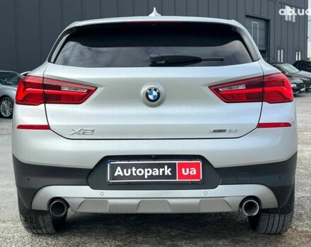 Сірий БМВ X2, об'ємом двигуна 2 л та пробігом 64 тис. км за 19640 $, фото 6 на Automoto.ua