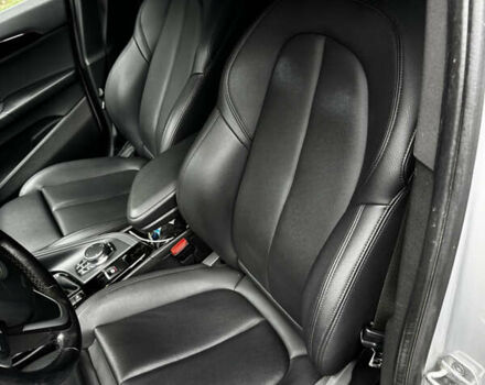 Серый БМВ X2, объемом двигателя 2 л и пробегом 114 тыс. км за 25000 $, фото 27 на Automoto.ua