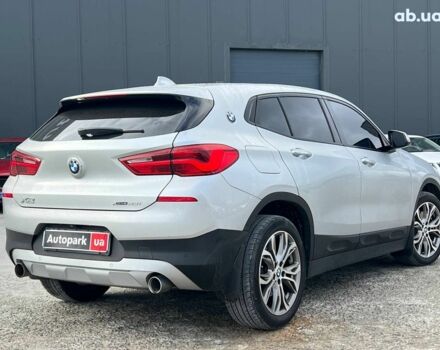 Сірий БМВ X2, об'ємом двигуна 2 л та пробігом 64 тис. км за 19640 $, фото 7 на Automoto.ua