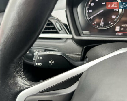 Серый БМВ X2, объемом двигателя 2 л и пробегом 81 тыс. км за 22900 $, фото 44 на Automoto.ua