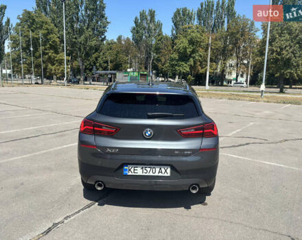 Серый БМВ X2, объемом двигателя 2 л и пробегом 28 тыс. км за 24500 $, фото 4 на Automoto.ua