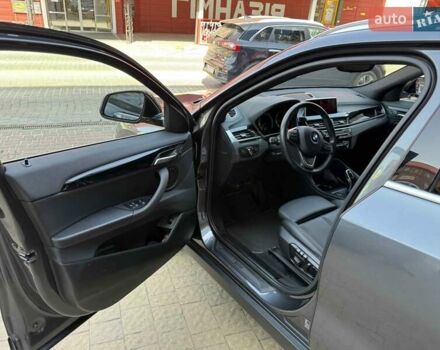 Сірий БМВ X2, об'ємом двигуна 2 л та пробігом 36 тис. км за 22900 $, фото 9 на Automoto.ua