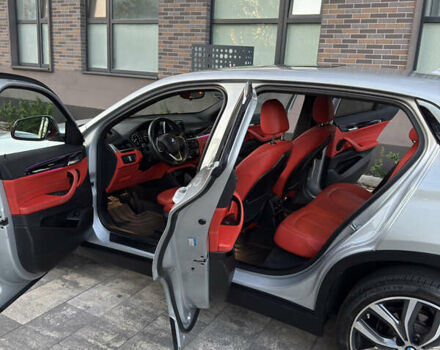 Серый БМВ X2, объемом двигателя 2 л и пробегом 123 тыс. км за 22500 $, фото 70 на Automoto.ua