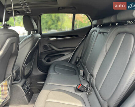 Серый БМВ X2, объемом двигателя 2 л и пробегом 63 тыс. км за 27300 $, фото 16 на Automoto.ua