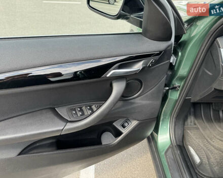 Серый БМВ X2, объемом двигателя 2 л и пробегом 63 тыс. км за 27300 $, фото 25 на Automoto.ua