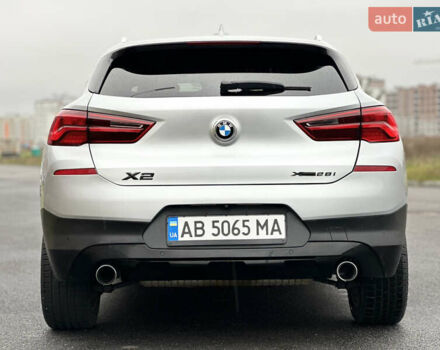 Серый БМВ X2, объемом двигателя 2 л и пробегом 81 тыс. км за 22900 $, фото 28 на Automoto.ua