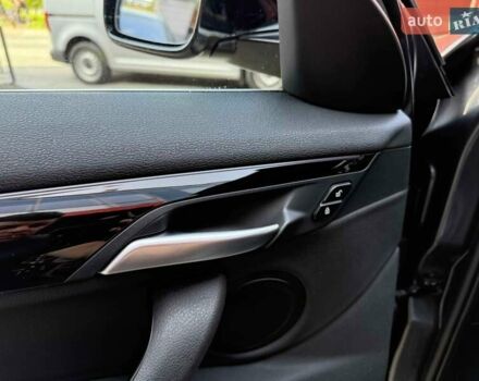 Сірий БМВ X2, об'ємом двигуна 2 л та пробігом 36 тис. км за 22900 $, фото 11 на Automoto.ua