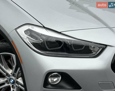 Серый БМВ X2, объемом двигателя 2 л и пробегом 81 тыс. км за 22900 $, фото 19 на Automoto.ua