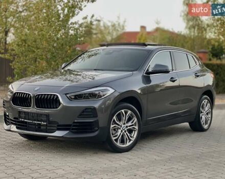 Серый БМВ X2, объемом двигателя 2 л и пробегом 34 тыс. км за 21900 $, фото 3 на Automoto.ua