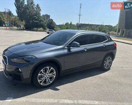 Серый БМВ X2, объемом двигателя 2 л и пробегом 28 тыс. км за 24500 $, фото 1 на Automoto.ua