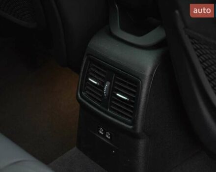 Сірий БМВ X2, об'ємом двигуна 2 л та пробігом 89 тис. км за 23900 $, фото 53 на Automoto.ua