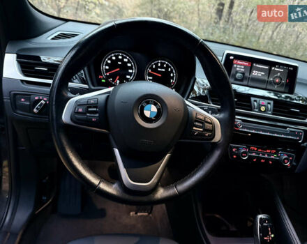 Серый БМВ X2, объемом двигателя 2 л и пробегом 89 тыс. км за 25500 $, фото 30 на Automoto.ua